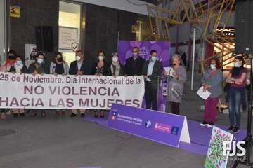 Concentración en Telde y marcha en la capital contra la violencia de género/TA, Francisco Javier Santana y Antonio Alí.